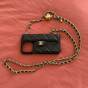 15 pro iPhone case w strap and wallet